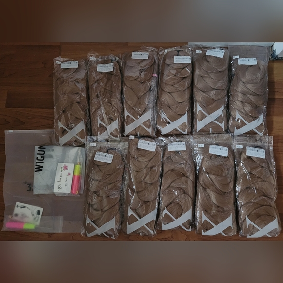 11 Pieces of Hair Extensions / Braiding Hair (82 inches long, 165g) - Picture 2 of 10